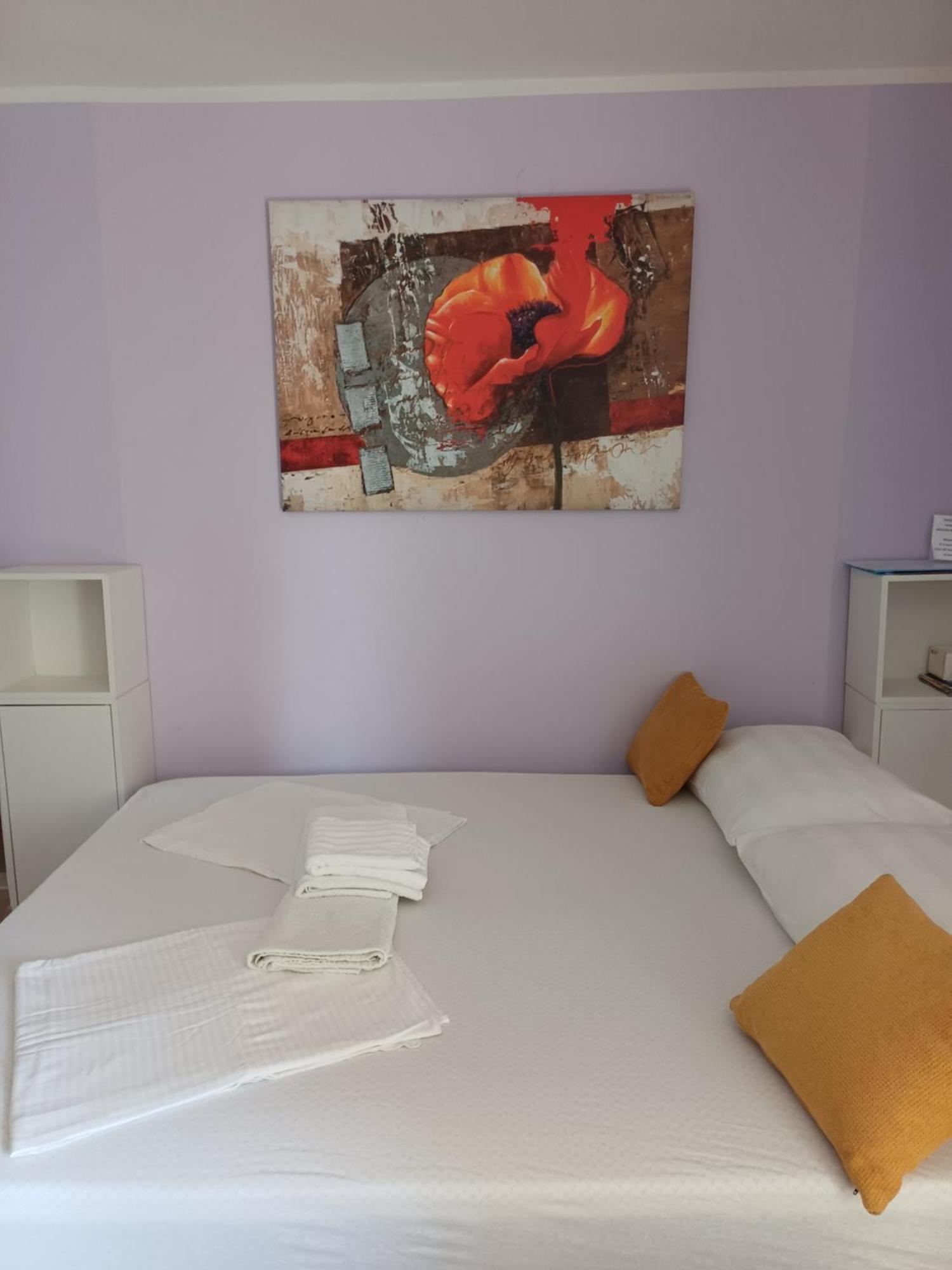 Apartment Lukas Galileo Izuzetan Макарська Екстер'єр фото